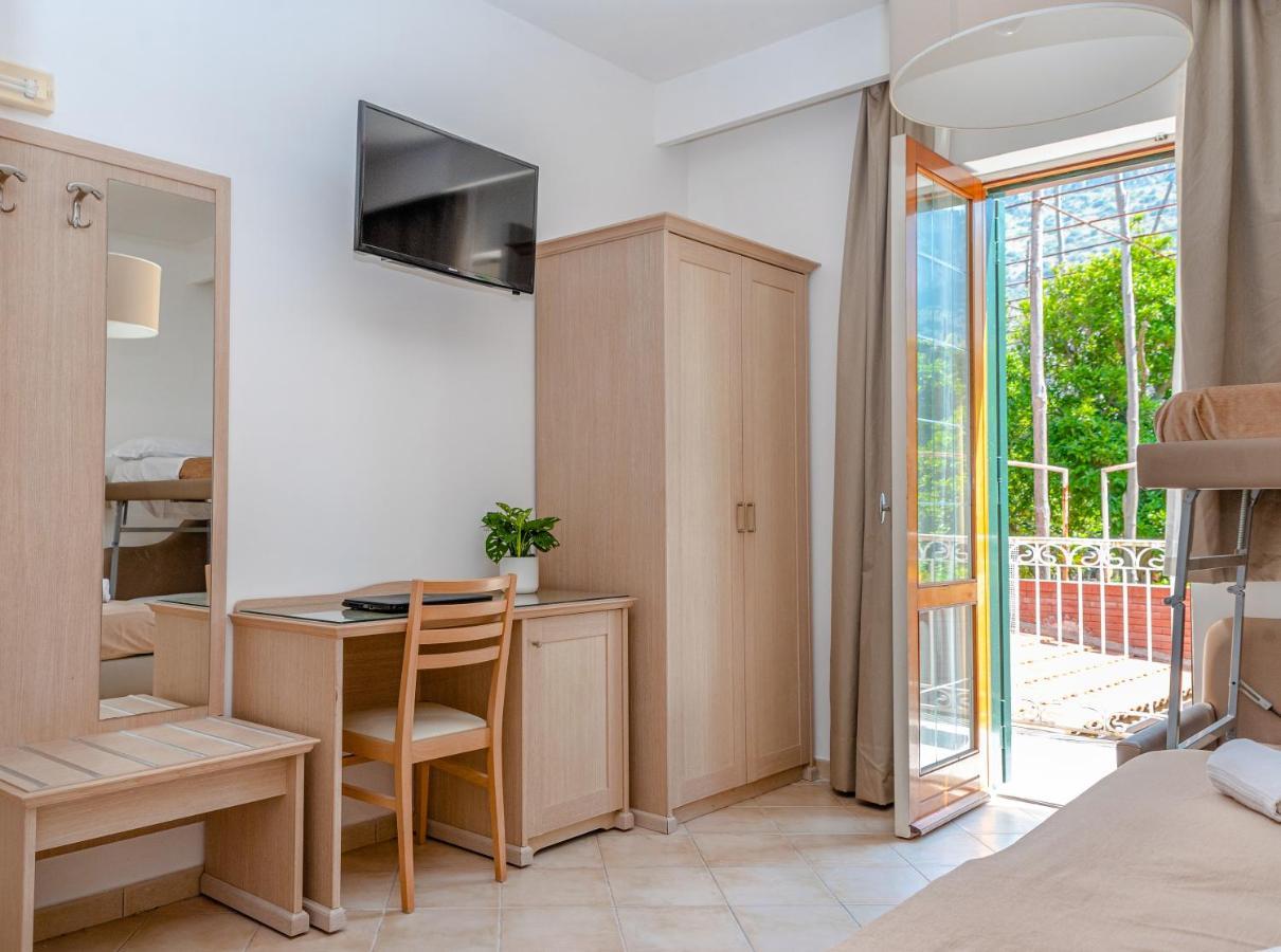 Bed and Breakfast Relais Francesca Piano di Sorrento Exterior foto