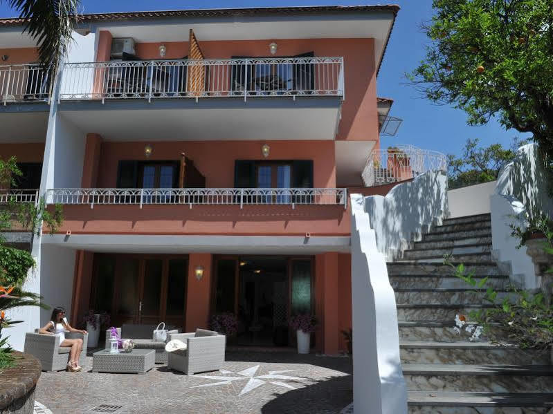Bed and Breakfast Relais Francesca Piano di Sorrento Exterior foto